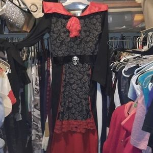 Juniors size 14/16 Dracula Halloween costume.